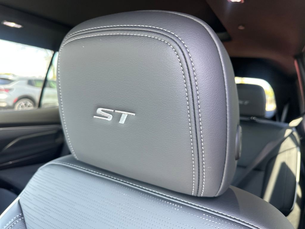 New 2026 Buick Enclave Sport Touring w/ Power Package image 21