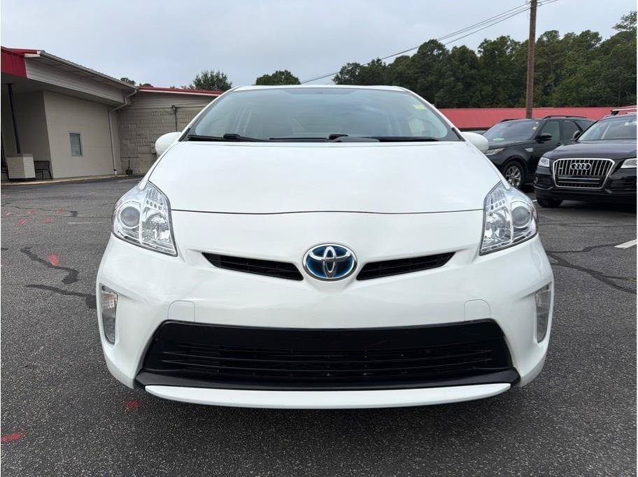 Used 2015 Toyota Prius Two FWD image 2