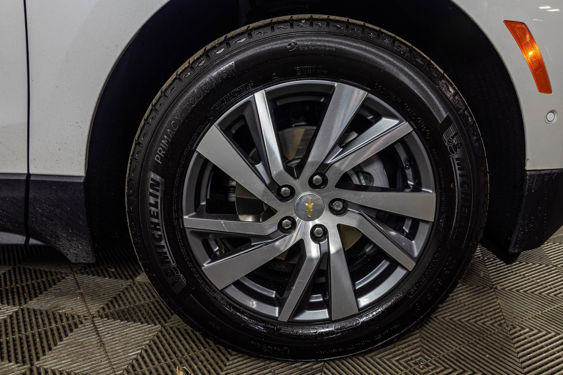 Used 2024 Chevrolet Equinox Premier image 57