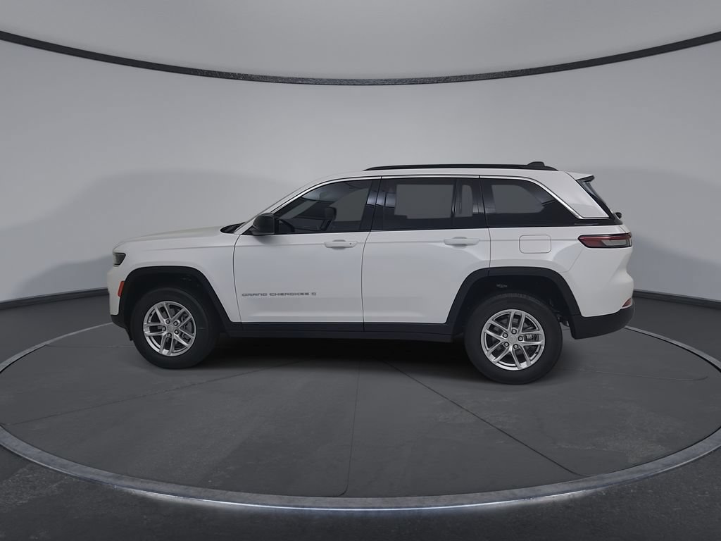 New 2026 Jeep Grand Cherokee Laredo X AWD/4WD image 9