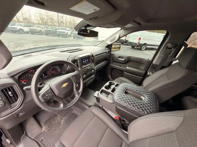 Used 2026 Chevrolet Silverado 1500 Custom image 8