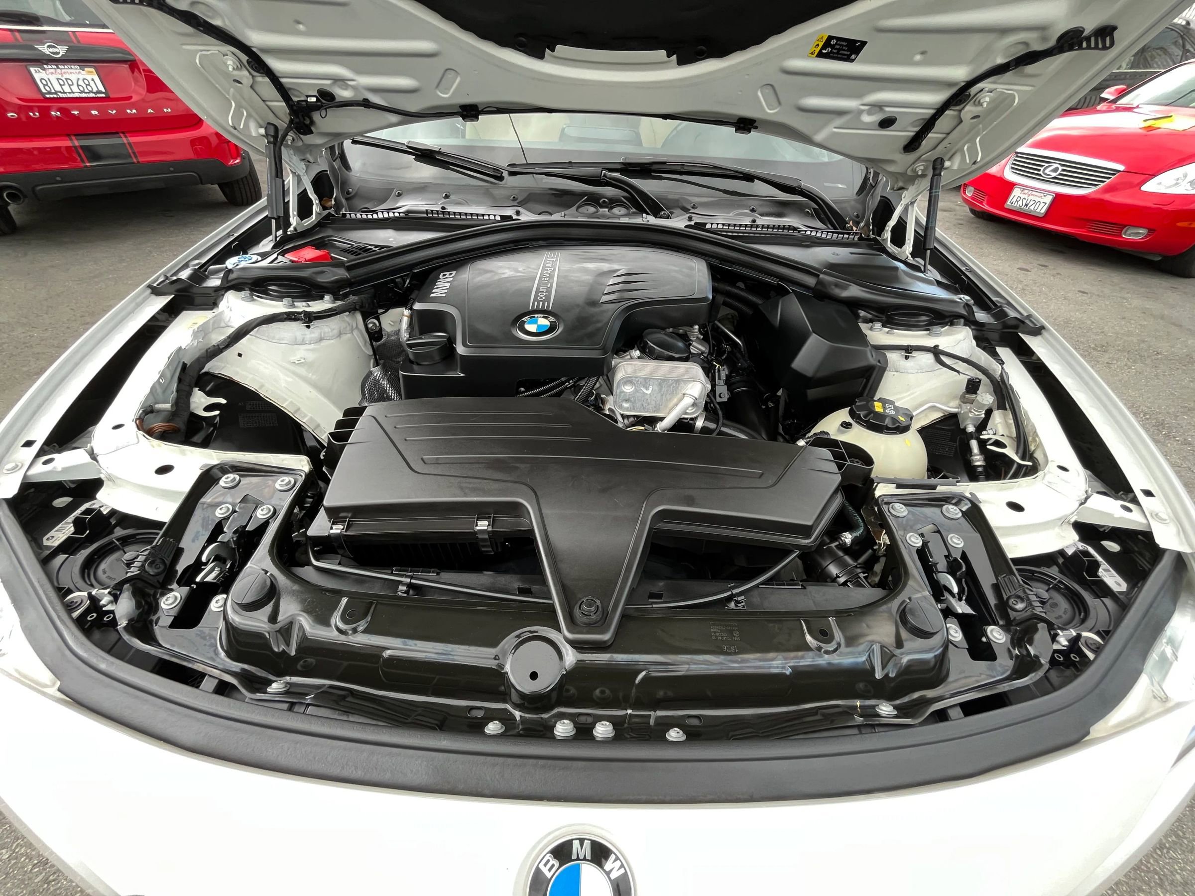 Used 2017 BMW 320i Sedan image 23