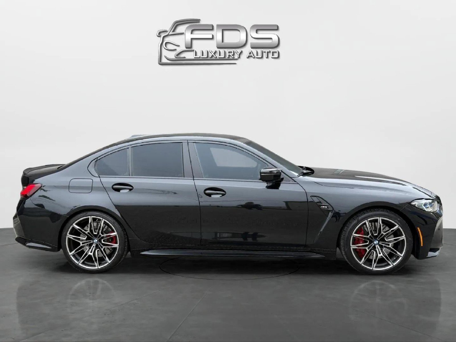 Used 2023 BMW M3 image 4