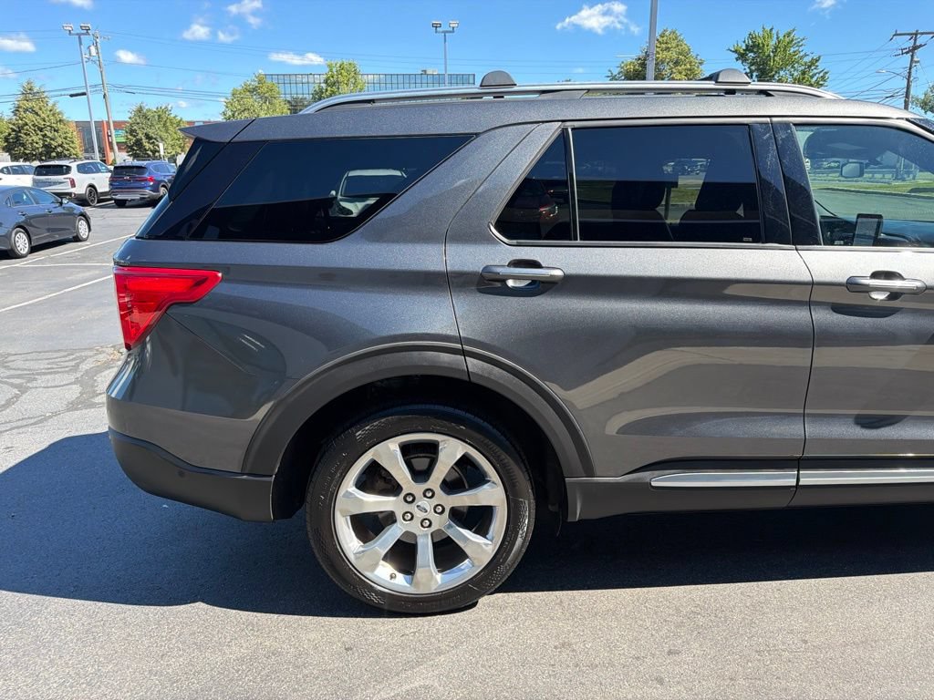 Used 2020 Ford Explorer Platinum w/ Premium Technology Package AWD/4WD image 7