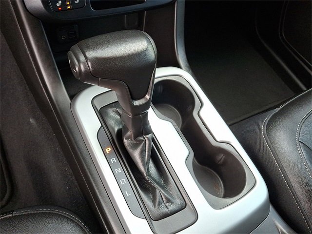 Used 2019 Chevrolet Colorado ZR2 image 11