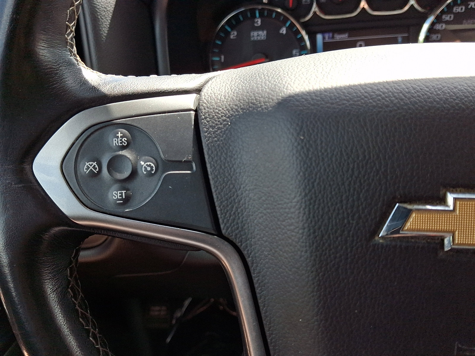 Used 2018 Chevrolet Silverado 1500 LT w/ All Star Edition AWD/4WD image 20