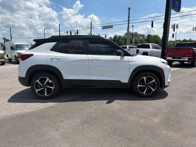 Used 2023 Chevrolet TrailBlazer RS w/ Convenience Package FWD image 5