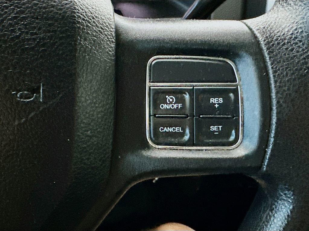 Used 2017 RAM 2500 SLT AWD/4WD image 25
