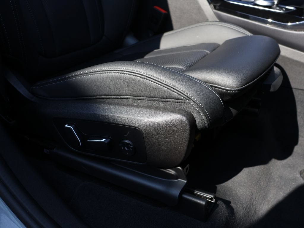 Used 2024 BMW X3 xDrive30i AWD/4WD image 8