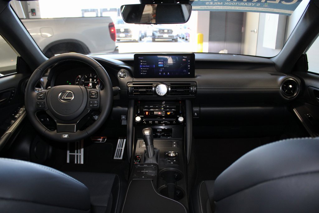 Used 2025 Lexus IS 350 F Sport image 27