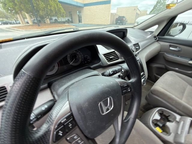 Used 2016 Honda Odyssey SE image 9