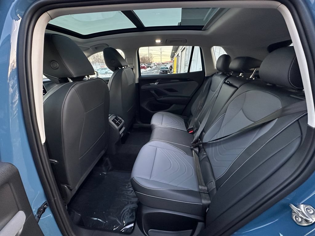 New 2026 Volkswagen Tiguan SE AWD/4WD image 21