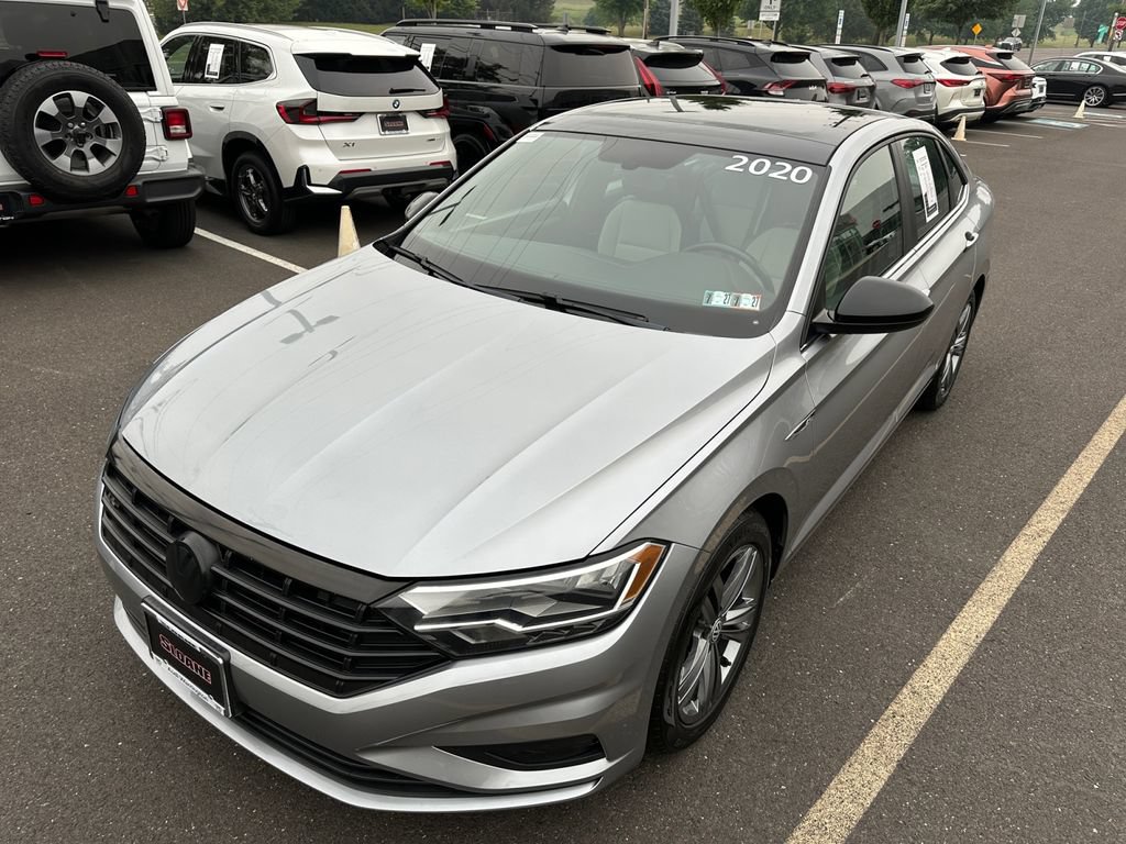 Used 2020 Volkswagen Jetta R-Line w/ R-Line Cold Weather Package FWD image 16