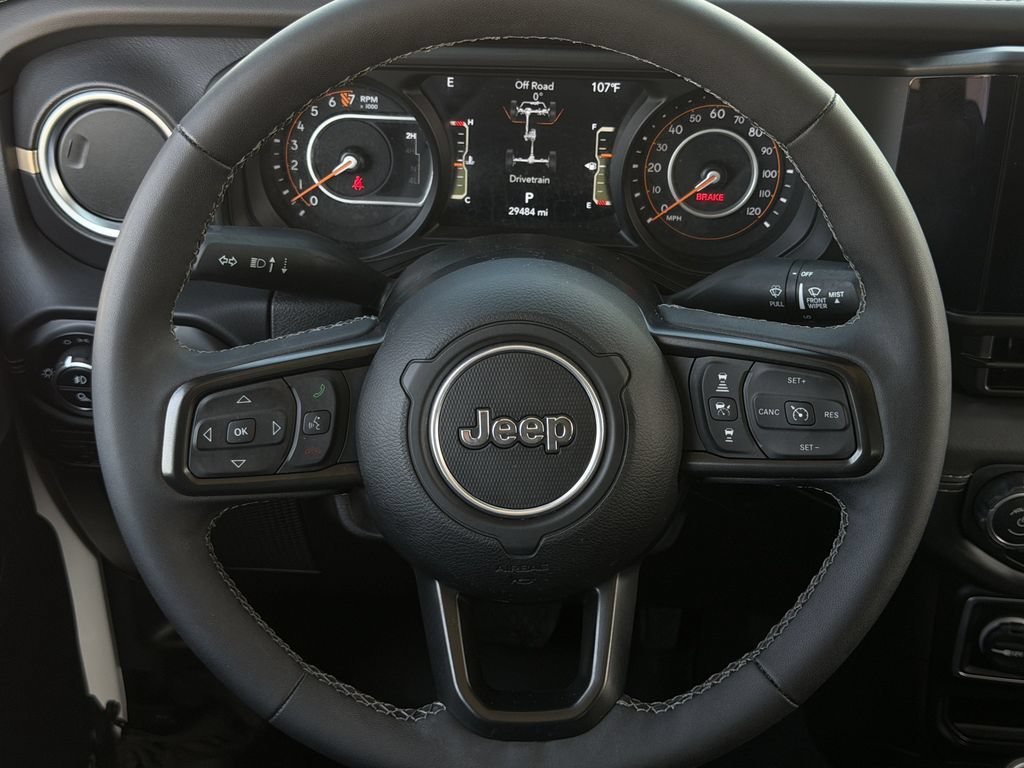 Used 2025 Jeep Gladiator Sport AWD/4WD image 14