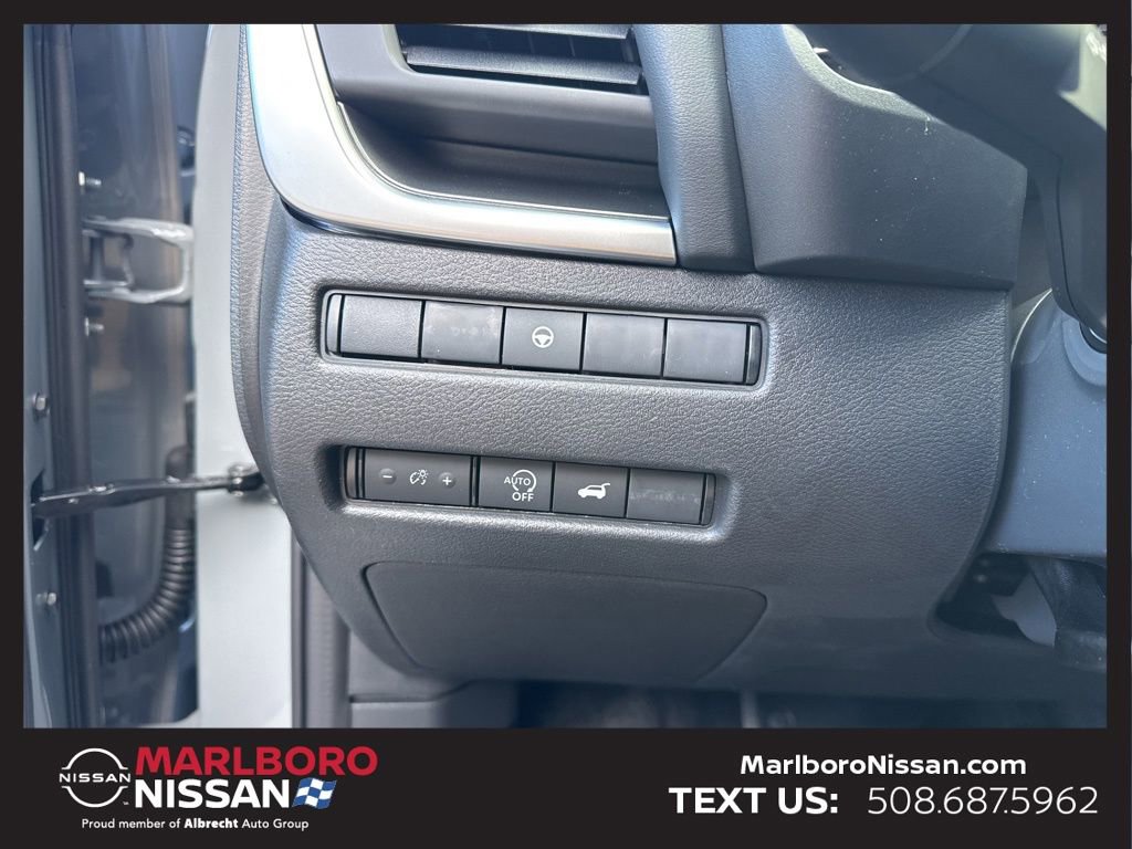 New 2026 Nissan Rogue SV image 21