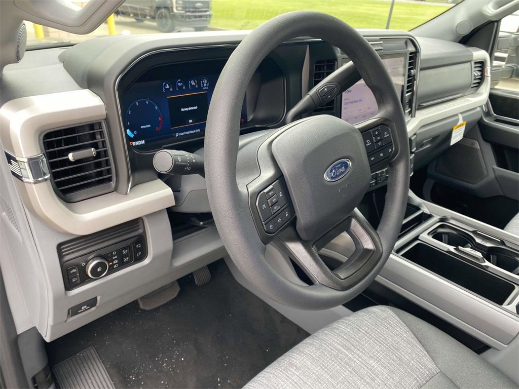 New 2026 Ford F250 XLT image 17