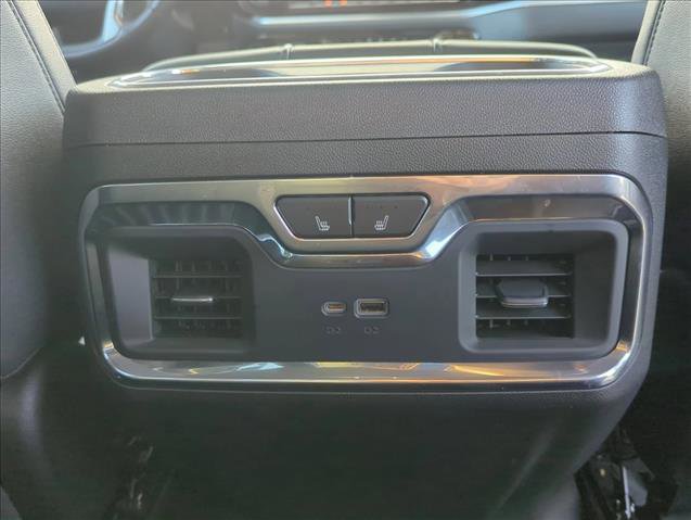 Used 2023 Chevrolet Silverado 1500 LTZ w/ LTZ Premium Package AWD/4WD image 22