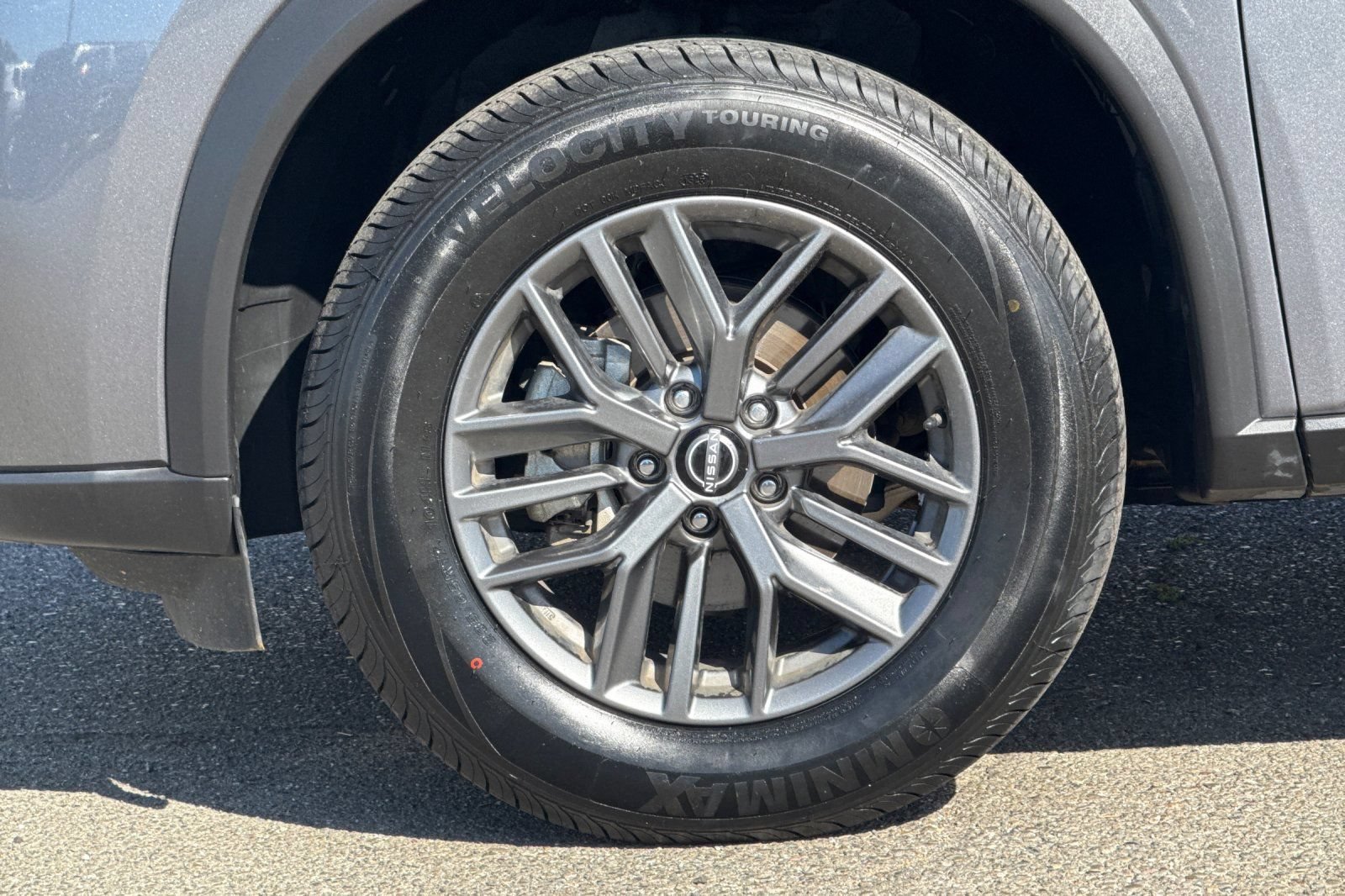 Certified 2024 Nissan Rogue S FWD image 35