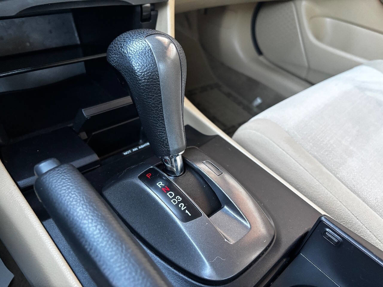 Used 2010 Honda Accord LX-P image 43