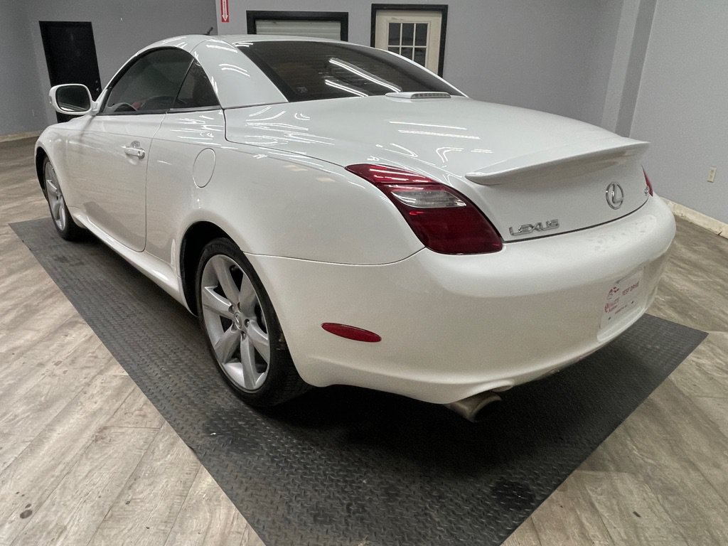 Used 2010 Lexus SC 430 Convertible RWD image 16