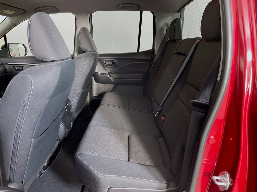 Used 2025 Honda Ridgeline Sport image 29