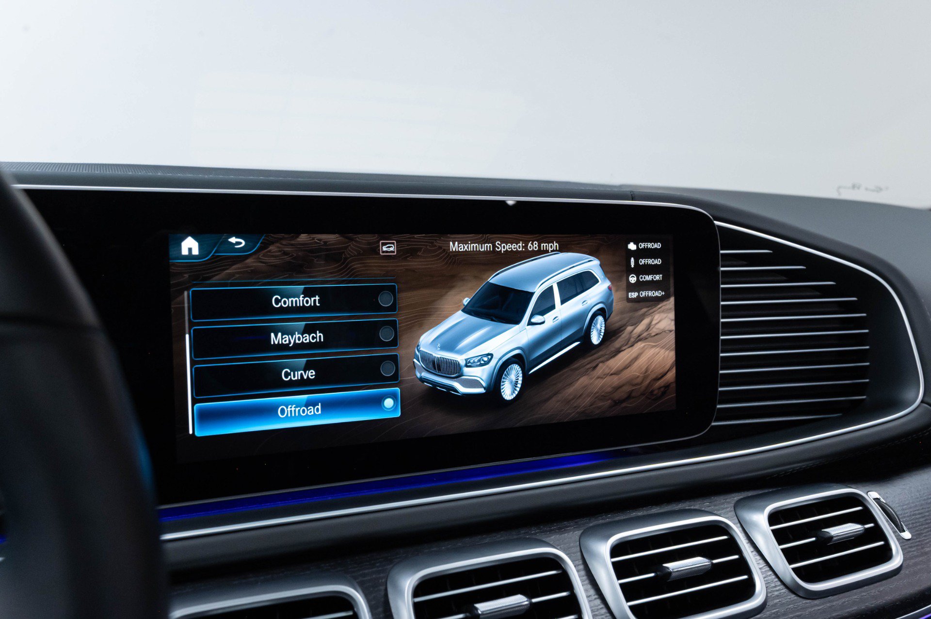 Used 2022 Mercedes-Benz Maybach GLS 600 4MATIC image 65