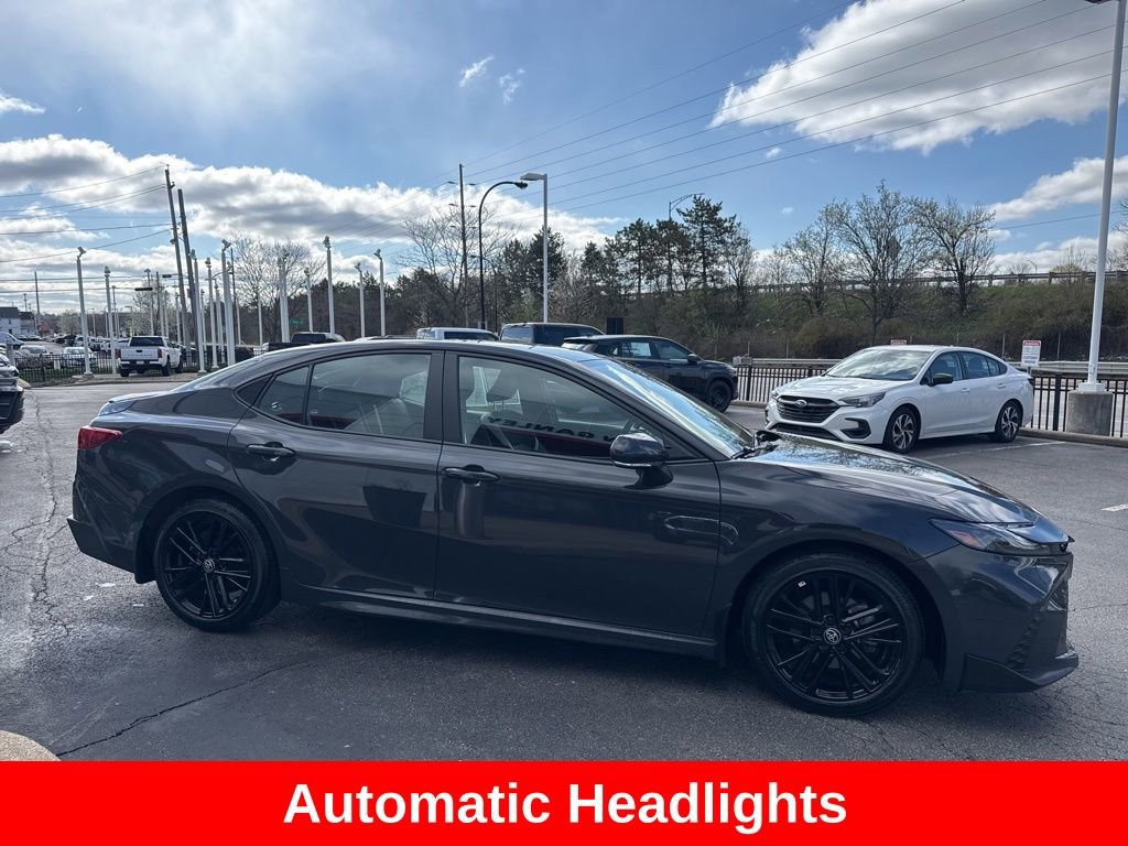 Certified 2025 Toyota Camry SE FWD image 9