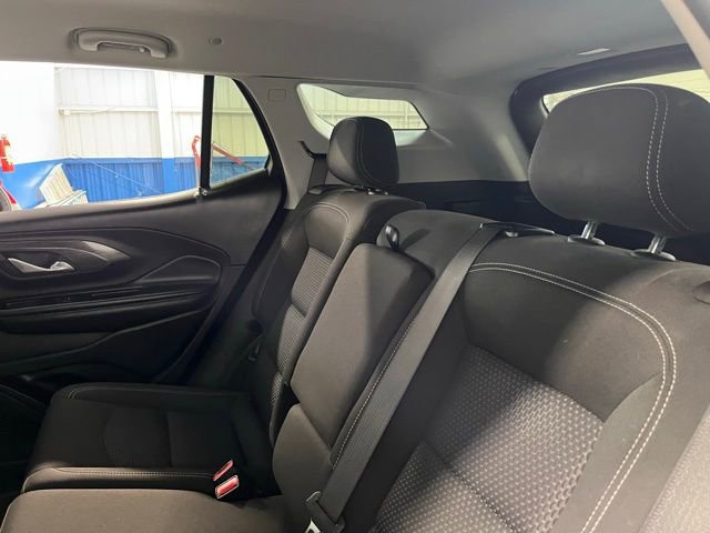 Used 2024 GMC Terrain SLE image 18