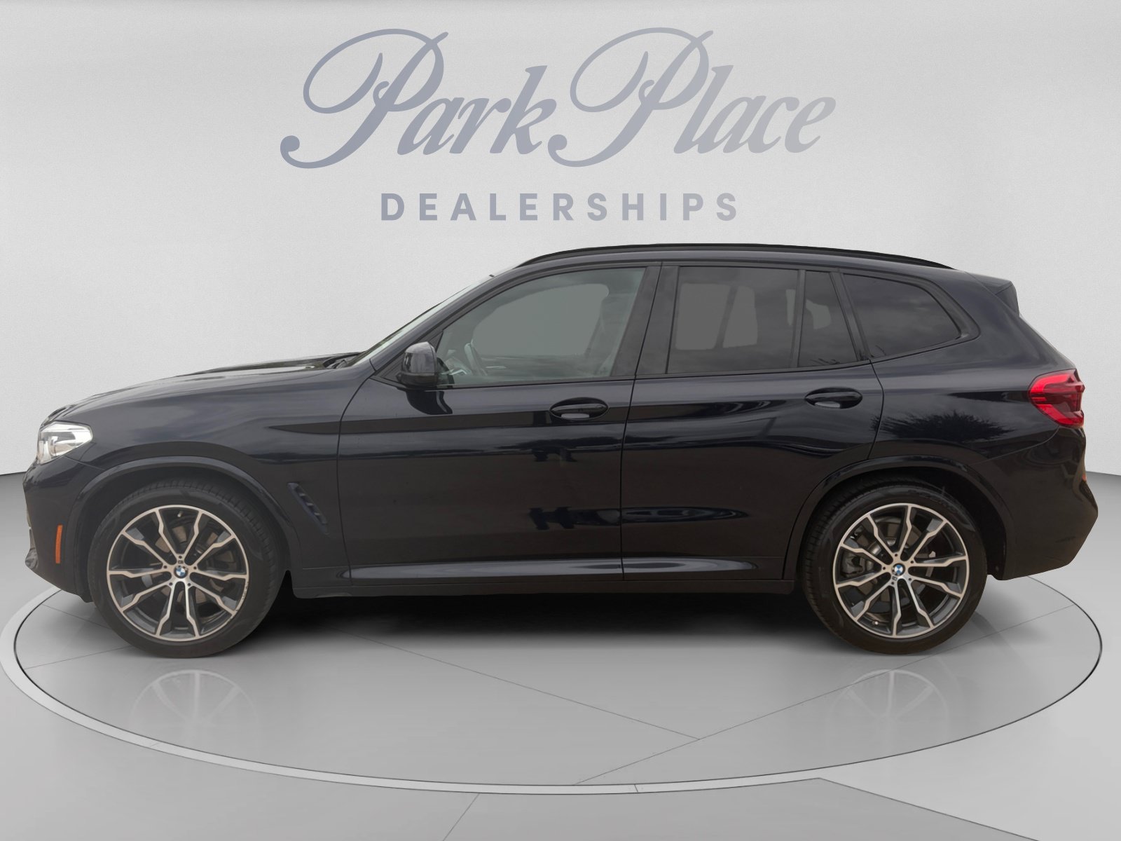 Used 2020 BMW X3 xDrive30i w/ M Sport Package 2 AWD/4WD image 2