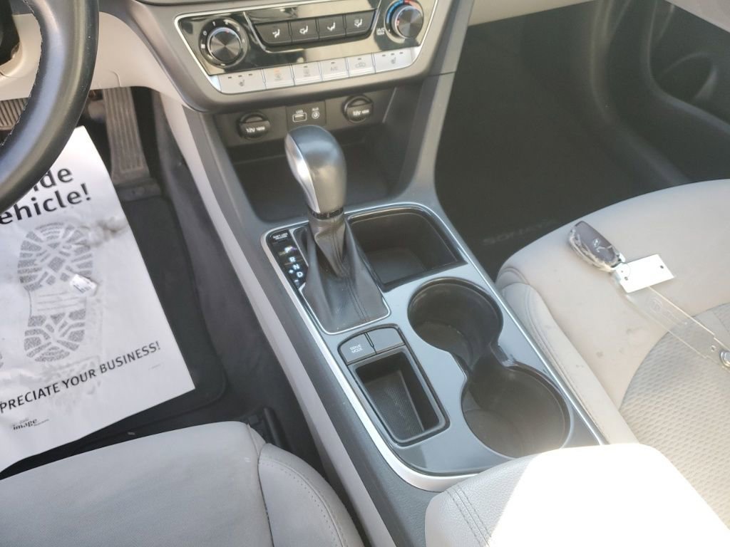 Used 2018 Hyundai Sonata SEL w/ Cargo Package image 22