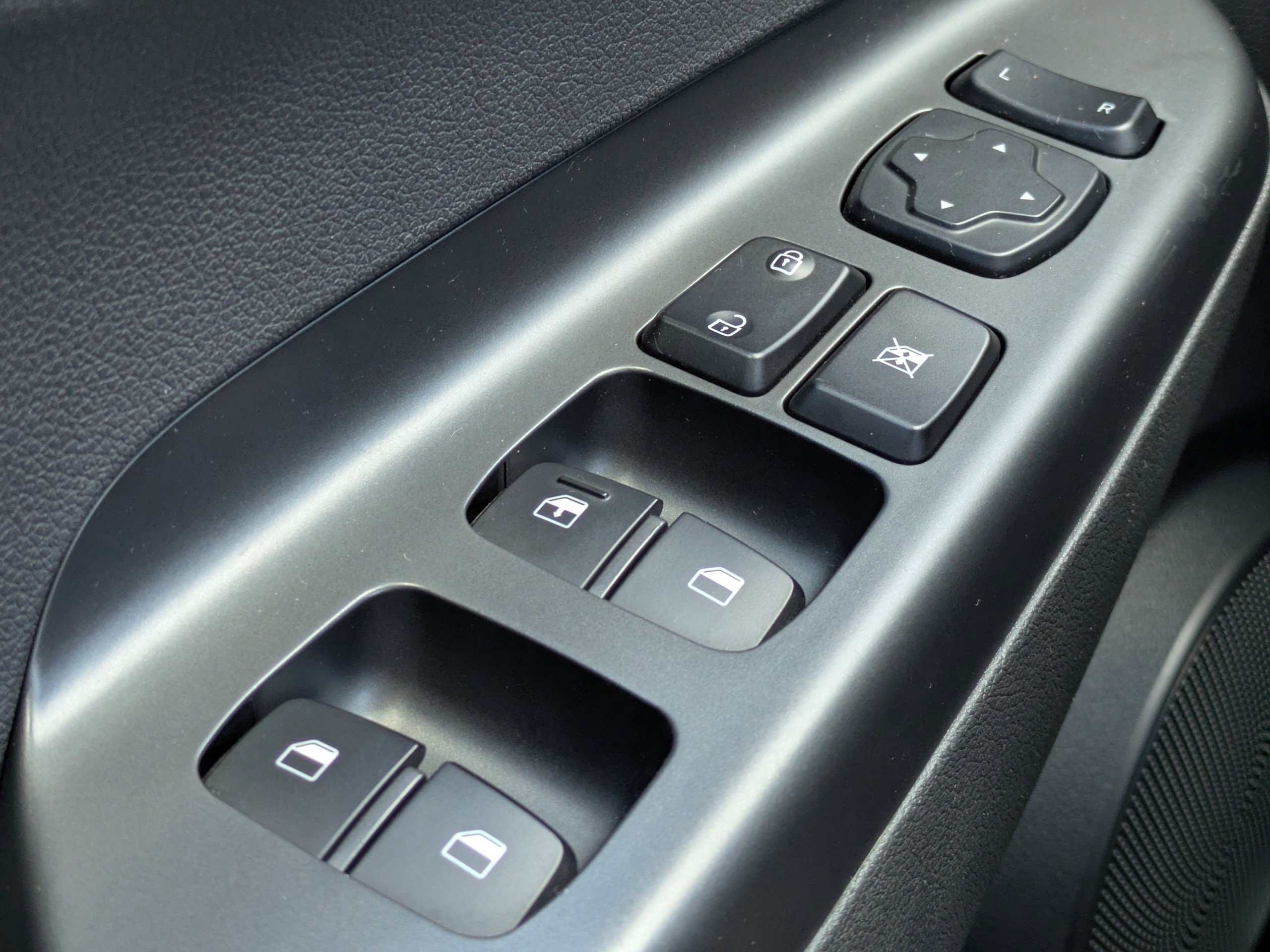 Used 2021 Hyundai Kona SE FWD image 19