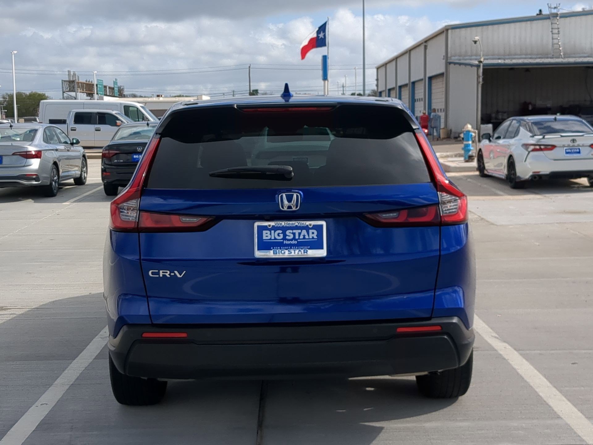 Used 2023 Honda CR-V EX-L image 5