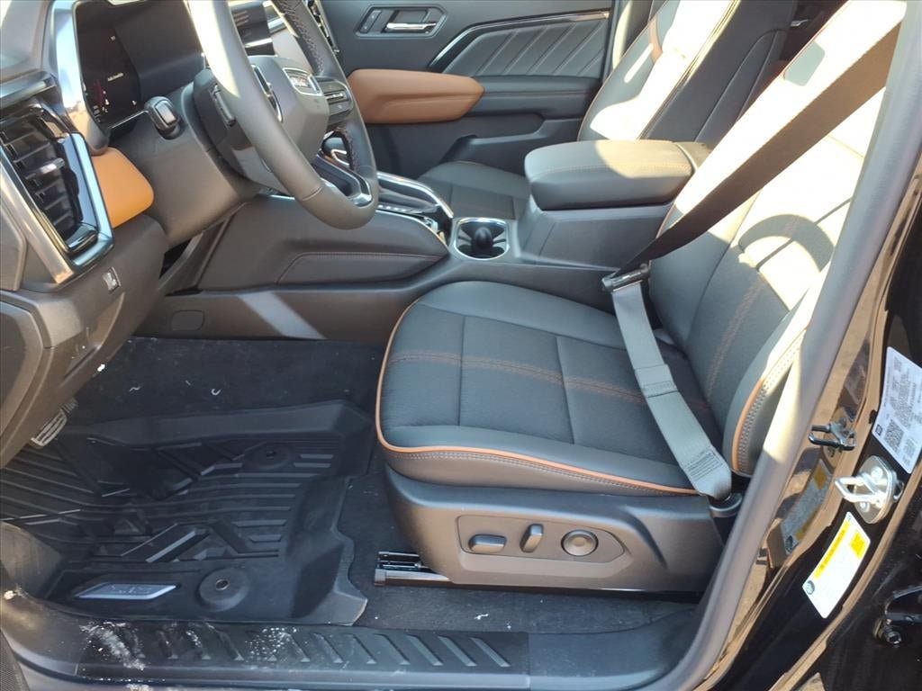 New 2026 GMC Canyon AT4 AWD/4WD image 12