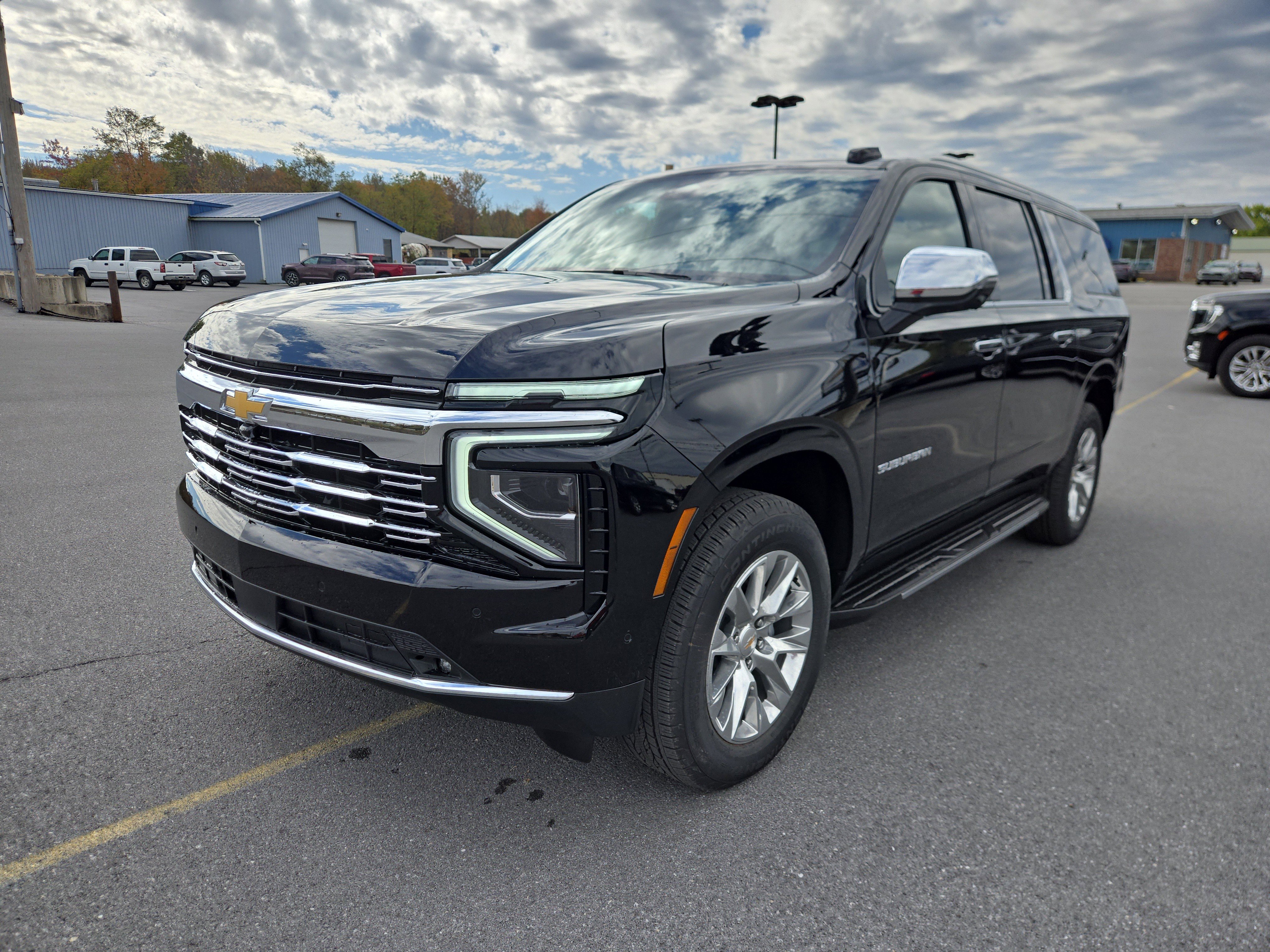 New 2026 Chevrolet Suburban Premier image 8