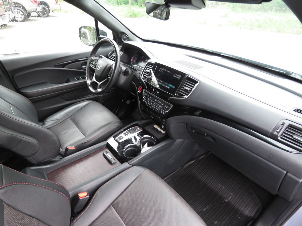 Used 2022 Honda Pilot Black Edition image 14