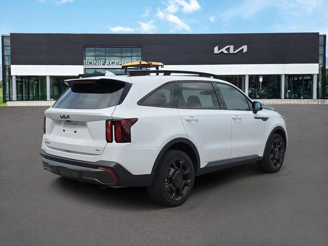 Certified 2025 Kia Sorento X-Line EX AWD/4WD image 4