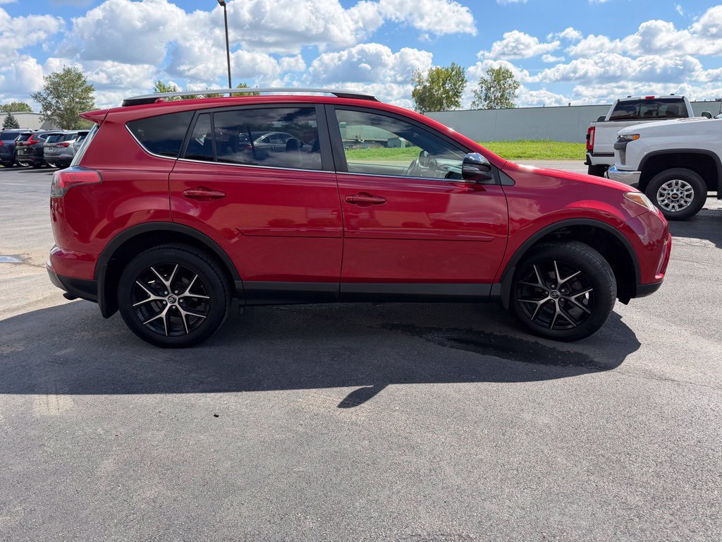Used 2017 Toyota RAV4 SE AWD/4WD image 6