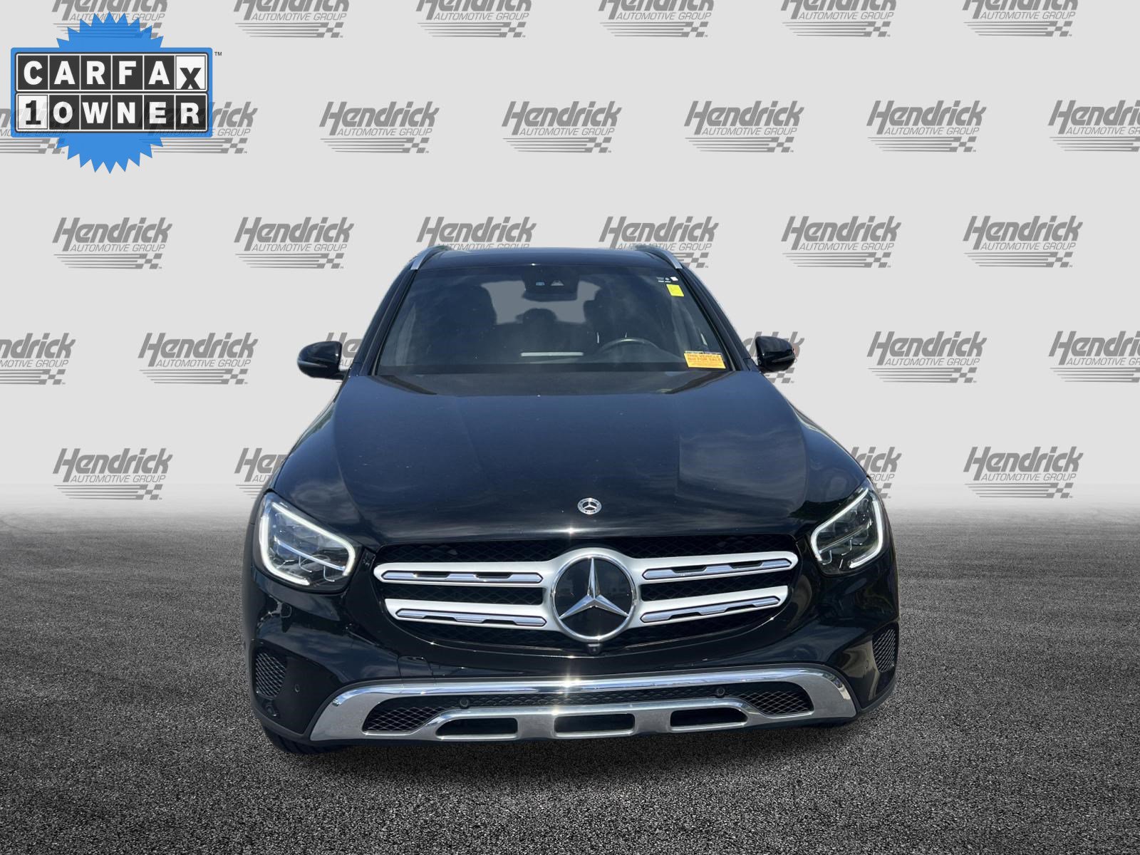 Used 2021 Mercedes-Benz GLC 300 4MATIC image 3