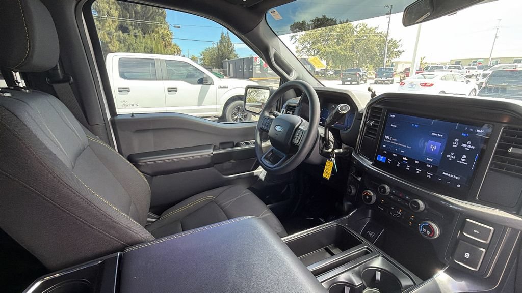 Used 2025 Ford F150 STX w/ Equipment Group 200A RWD image 29