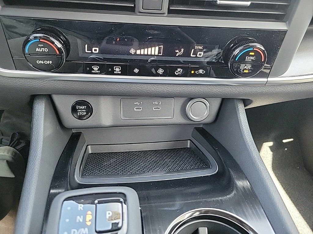 New 2026 Nissan Rogue SV image 19