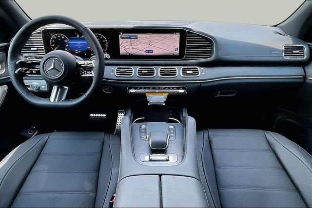 New 2026 Mercedes-Benz GLS 580 4MATIC image 7