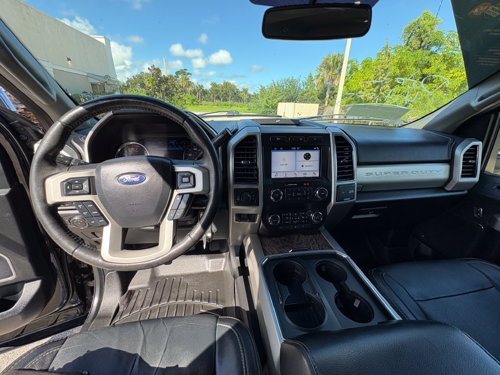 Certified 2019 Ford F350 Lariat w/ Chrome Package AWD/4WD image 7