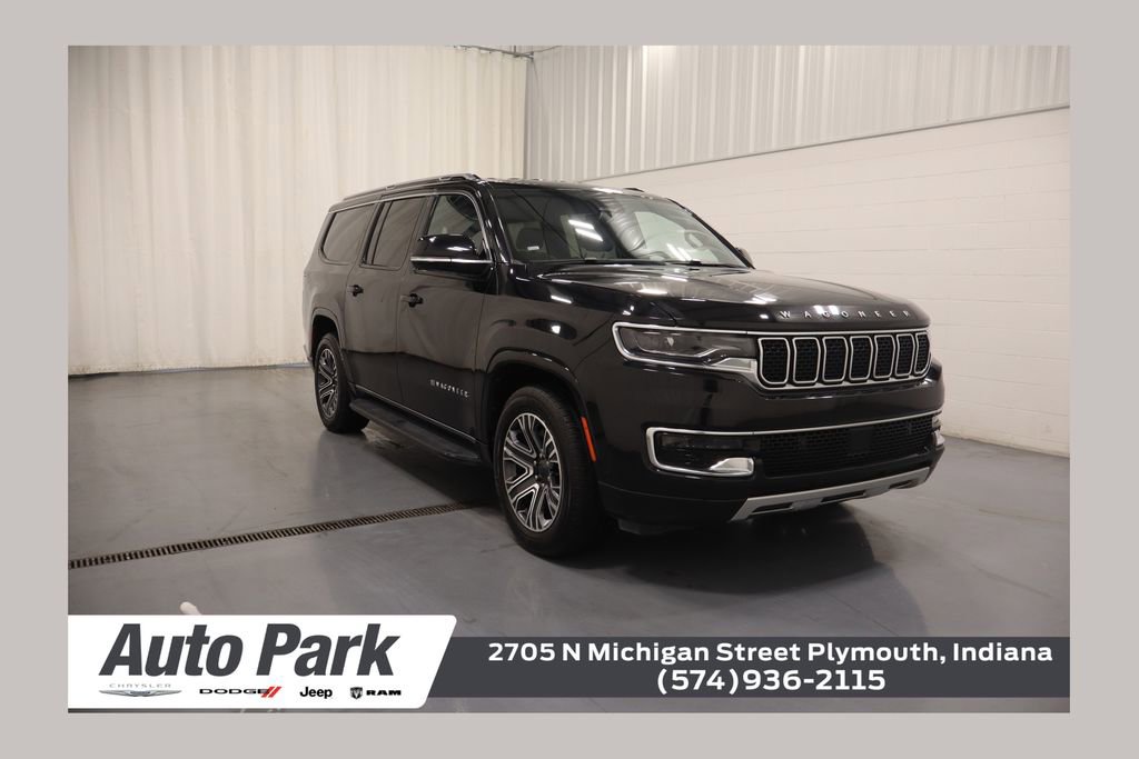 Used 2024 Jeep Wagoneer L Series II w/ Flexible Seating Group image 1