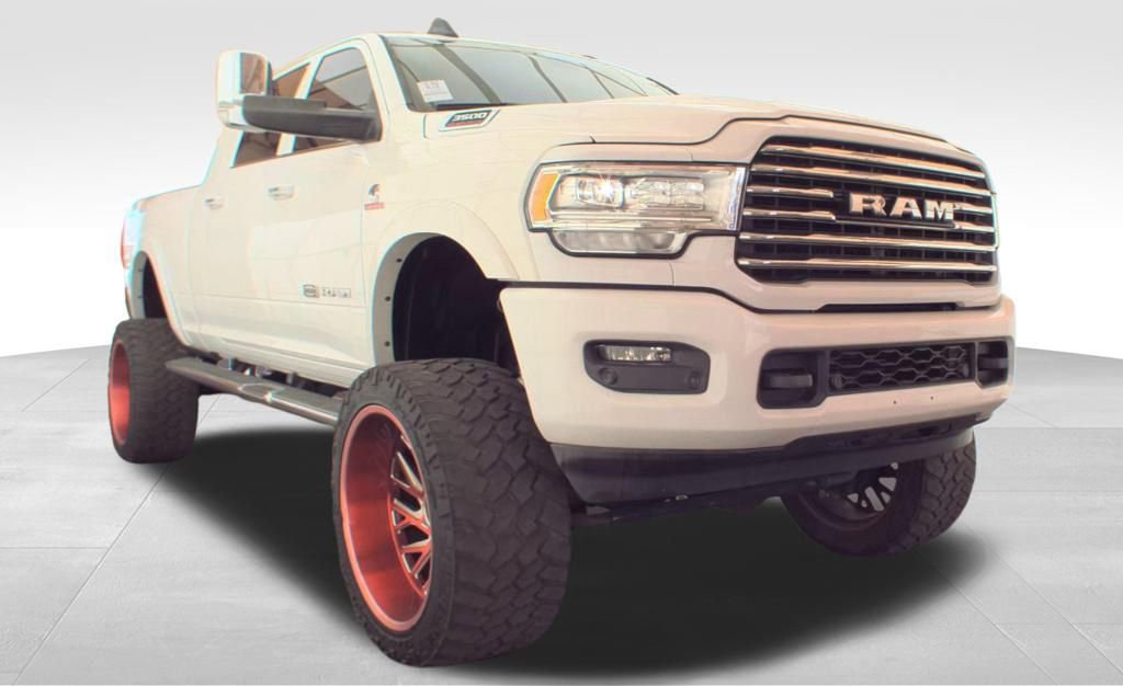Used 2019 RAM 3500 Limited image 3