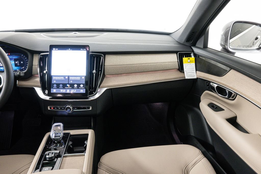 Certified 2026 Volvo XC90 B6 Plus w/ Protection Package Premier image 6