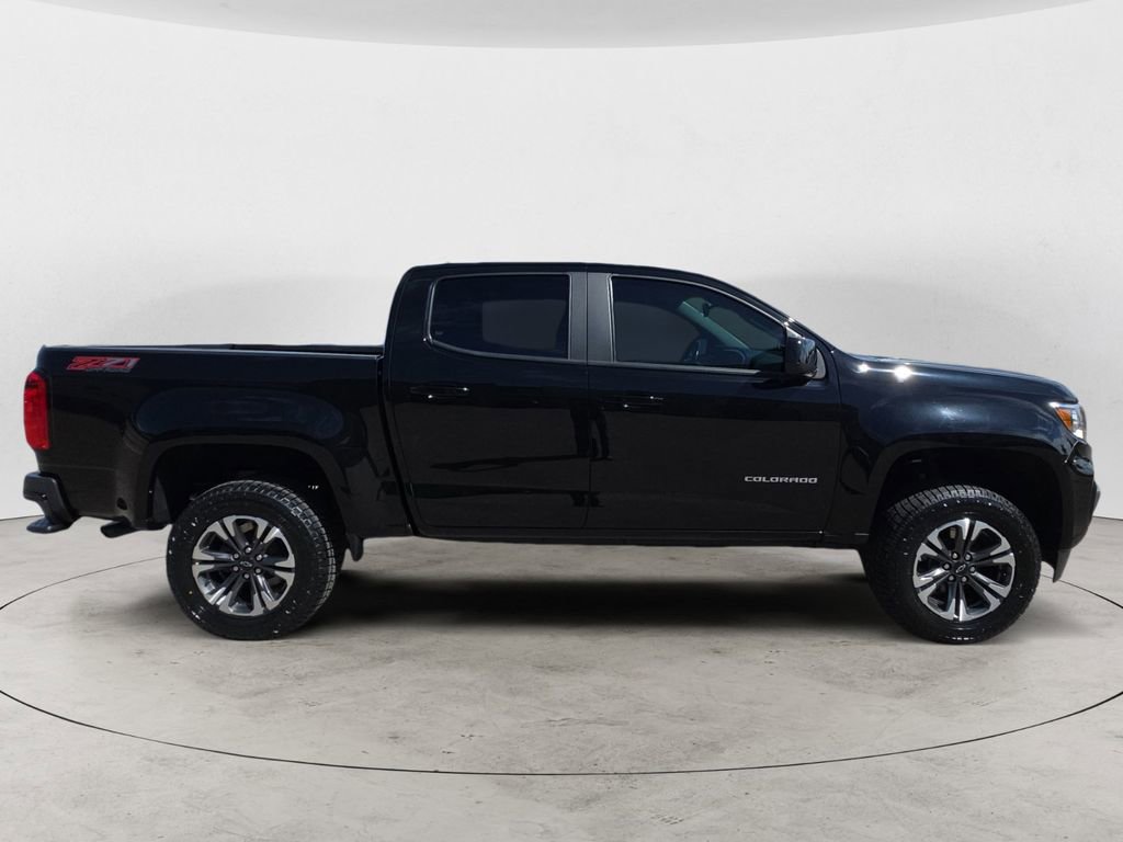 Used 2022 Chevrolet Colorado Z71 w/ Safety Package AWD/4WD image 6