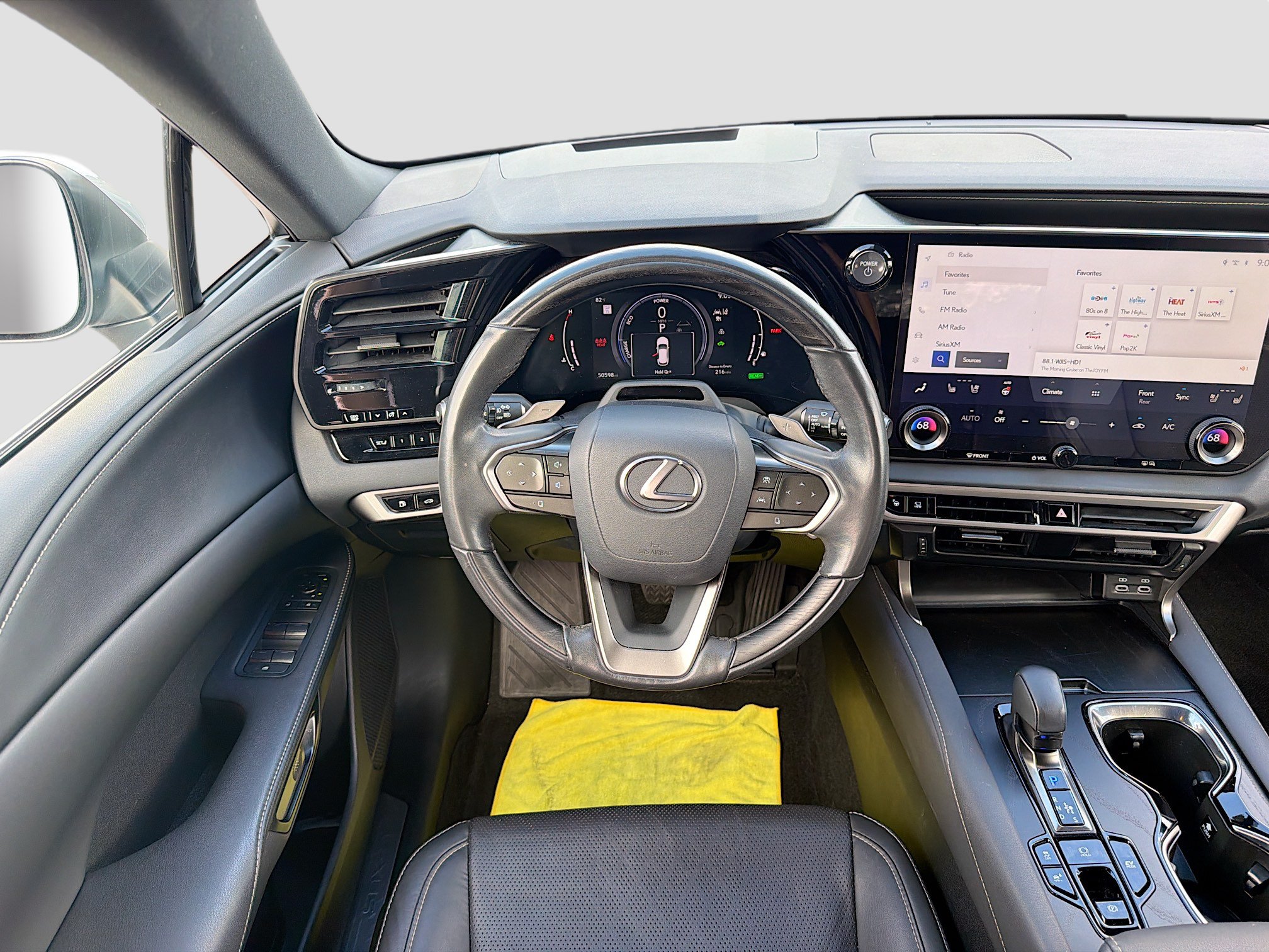 Used 2023 Lexus RX 350 w/ Cold Area Package AWD/4WD image 18