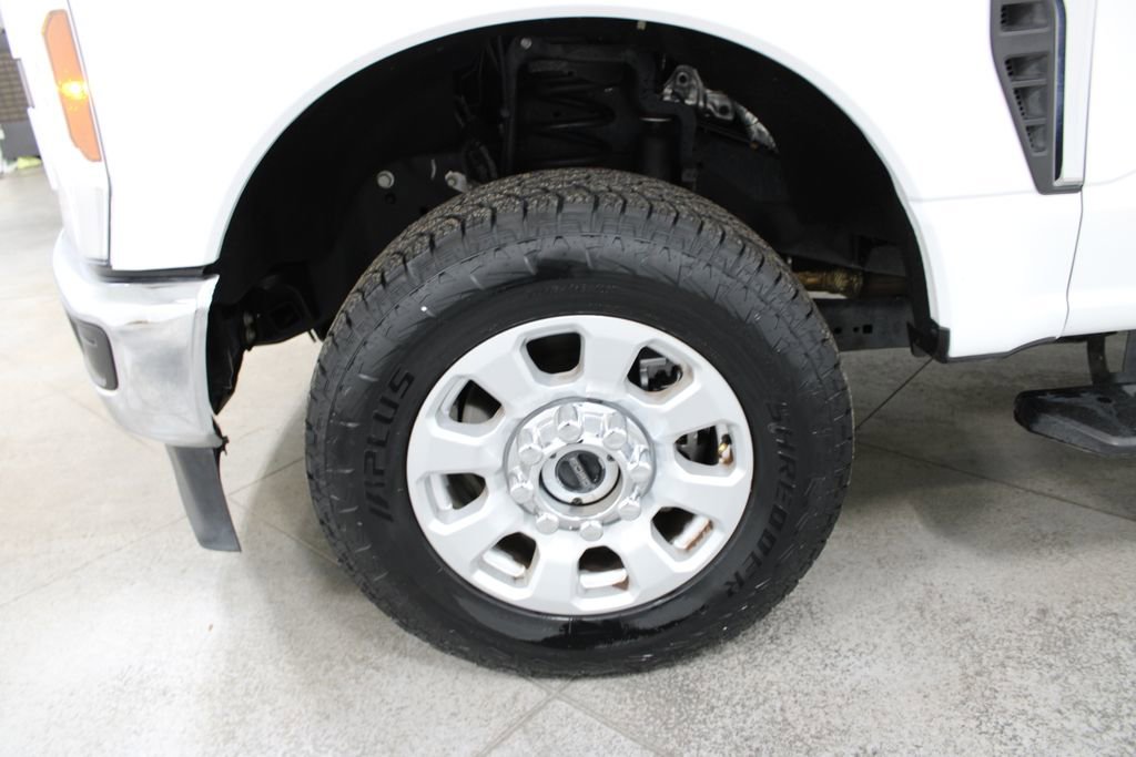 Used 2024 Ford F250 XLT image 42