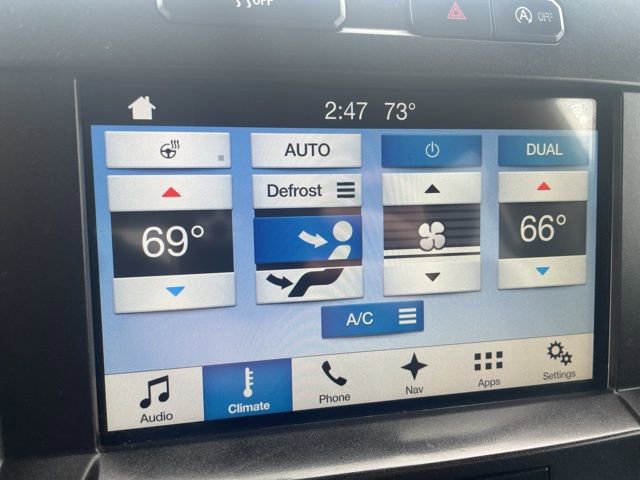 Used 2018 Ford F150 Lariat w/ Equipment Group 502A Luxury AWD/4WD image 24