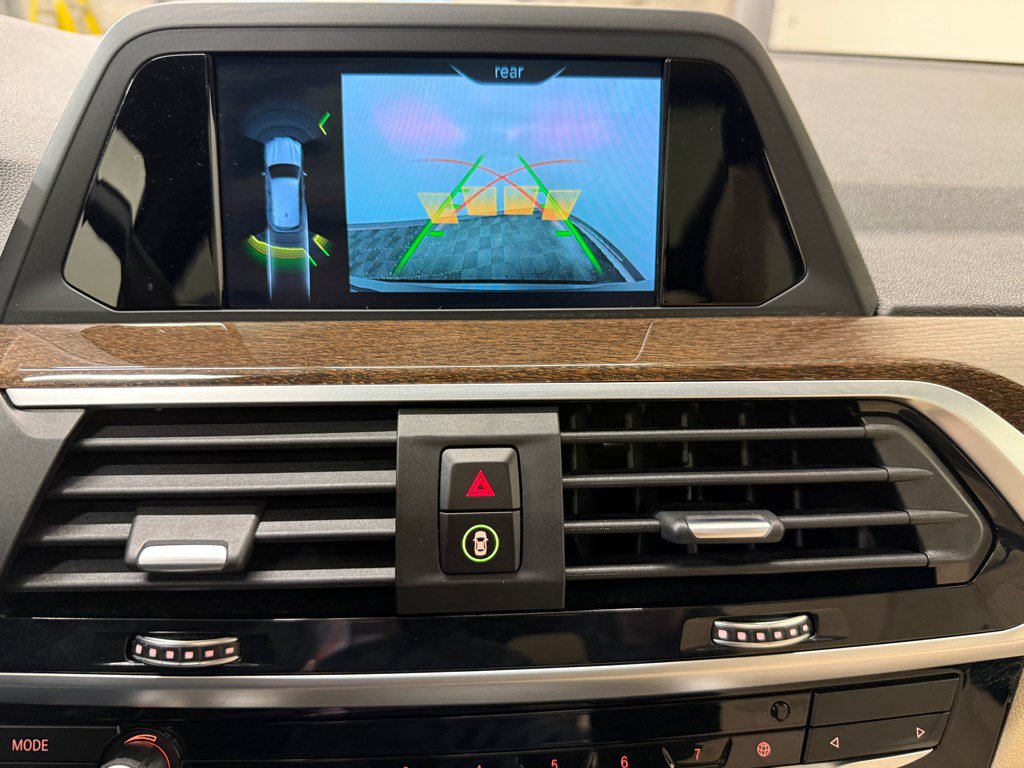 Used 2019 BMW X3 xDrive30i w/ Driving Assistance Package AWD/4WD image 11